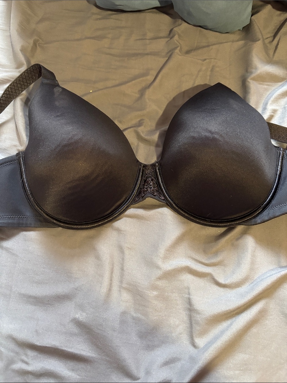 Vanity Fair Black T-Shirt Bra - Smooth Supportive Underwire Bra 40 C